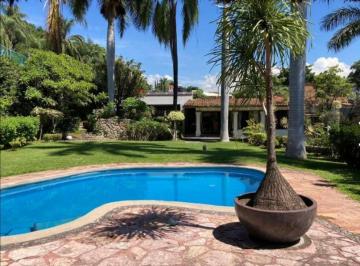 Quinta de 4 habitaciones, Cuernavaca · Venta de Casa Oportunidad Palmira con 1600 de Terreno
