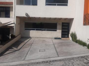 Casa en condominio en Renta de 4 habitaciones Fuentes de Satélite · Casa en Fuentes de Satelite con Vigilancia 3 Recamaras Cerca de Calzada del Sol