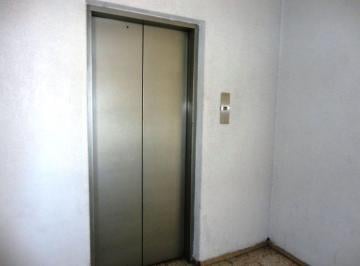 Oficina · 60m² · 1 Estacionamiento · Oficina / Consultorio en Lomas de La Selva Cuernavaca - Ari - 941 - Of