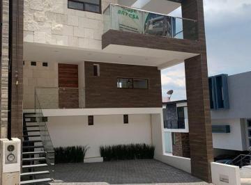 Casa · 120m² · 3 Recámaras · 2 Estacionamientos · Casa en Venta en Residencial Lago Esmeralda, Atizapán de Zar