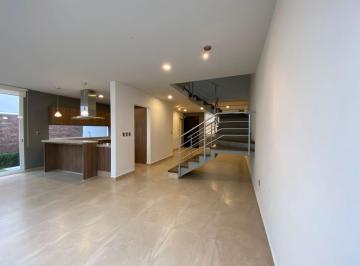 Casa de 4 habitaciones, Querétaro · Casa en Renta en Juriquilla La Condesa, 4recs. 3.5 Baños, Sala de Tv, Roof Garden, Lugar P/4 Autos