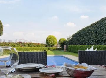 Casa en Venta en Bosques de las Lomas · Casa en Venta en Bosques de Las Lomas