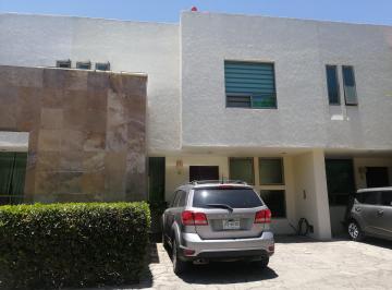 Casa en condominio de 3 habitaciones, Zapopan · Casa en Renta en Coto Santillana Solares Zapopan