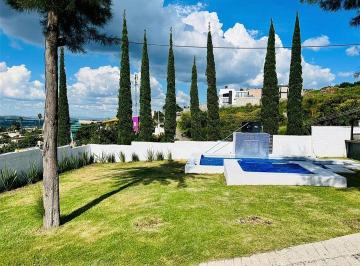 Casa de 3 habitaciones, Tlajomulco de Zúñiga · Preciosa Casa y Terraza y Alberca Climatizada