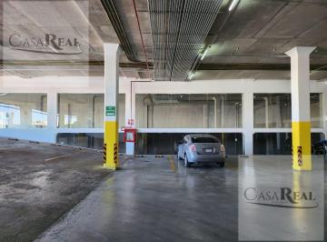 Local comercial · 602m² · Local en Renta Enfrente de Fashion Mall