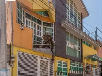 EXCELENTE CASA, CUALQUIER INFORMACIÓN COMUNICARSE POR WHATSAPP ó MENSAJE AL CEL. · Excelente Casa Grande Maravillosa Vista Al Valle de México