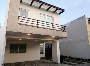 Casa de 3 habitaciones, Toluca · Casa en Venta San Antonio Buenavista Toluca a Lado del Tecnologico de Monterrey