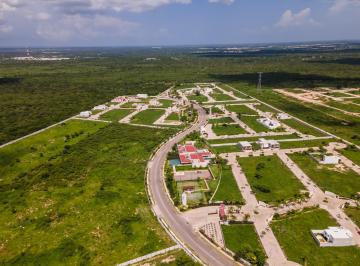 Terreno / Lote , Mérida · Terreno en Esquina, Dentro de Privada Soluna, en Tentemozo.