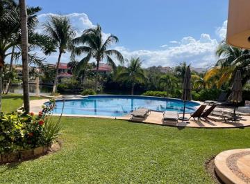 Departamento · 160m² · 2 Recámaras · 1 Estacionamiento · Puerto Aventuras Hermoso Departamento Planta Baja