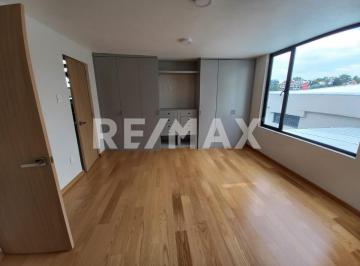 Casa · 511m² · 3 Recámaras · 4 Estacionamientos · Casa en Venta en Lomas de La Herradura - (4)