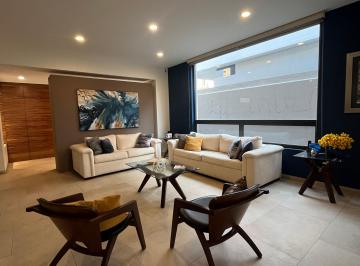 Casa en condominio de 4 habitaciones, Zapopan · Casa en Renta en Puerta Las Lomas