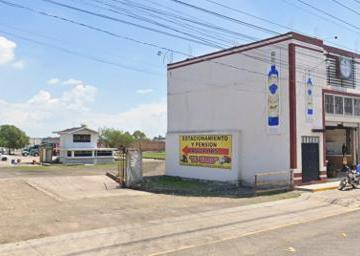 Casa , Abasolo · Se Vende Terreno con Construcciones