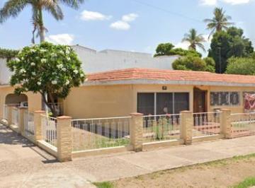 Casa de 3 habitaciones, Cajeme · Se Vende Casa