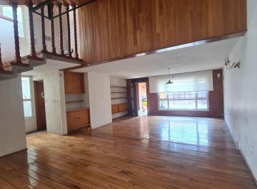 Casa de 3 habitaciones, Naucalpan de Juárez · Bonita Casa con Amplias Estancias, Jardín y Garage Para 3 Autos