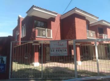 Casa de 3 habitaciones, Zapopan · Av Patria, La Calma 3 Recamaras, Cochera Doble, Cocina Integral, Jardin Lateral