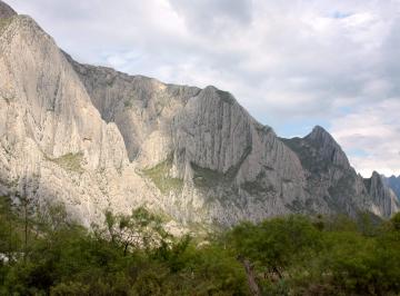 Terreno / Lote , Santa Catarina · Vendo Terreno en La Huasteca