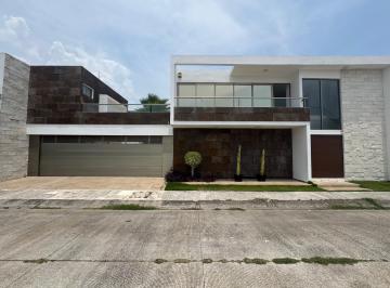 Casa de 3 habitaciones, Medellín · Casa en Venta/renta en Las Palmas Medellín Veracruz | Arlette Flores