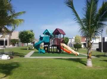 Casa de 3 habitaciones, Alvarado · Casa en Venta en Lomas Residencial I Arlette Flores