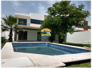 Casa de 4 habitaciones, Cuernavaca · Casas con Alberca Privada con Jacuzzi, Finos Acabados, 4 Recámaras