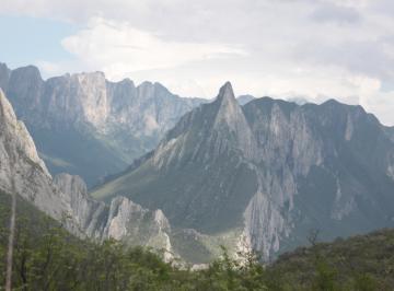 Terreno / Lote , Santa Catarina · Vendo Terreno Plano en Rincón de La Huasteca Rc