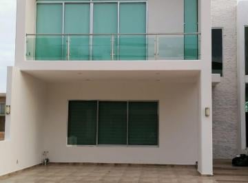 Casa de 3 habitaciones, Mazatlán · Renta Casa Sin Muebles en Fraccionamiento Privado en Mazatlán, 3 Recamaras, Alberca Comun