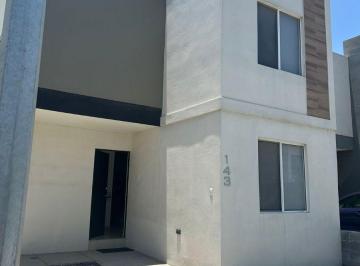 Casa de 3 habitaciones, Saltillo · Casa Semi Amueblada en Fracc Triana Al Poniente de La Ciudad