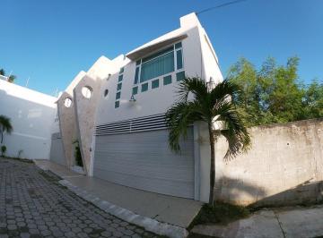 Casa Renta de 2 habitaciones · Casa en Renta en Priv. Flamboyanes, Ciudad del Carmen