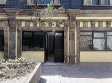 Local comercial , Puebla · Oficina en Renta Atrás de La Av Juárez a Dos Calles del Paseo Bravo en Planta Baja $8500