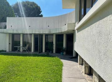 Casa uso de suelo · 500m² · 6 Recámaras · 6 Estacionamientos · Renta Casa Obispado
