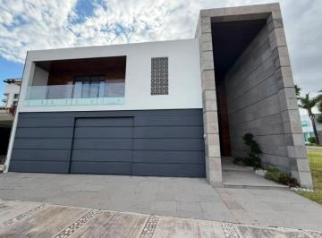Casa de 3 habitaciones, San Andrés Cholula · Casa en Venta en Vista Real Norte, Frente a Área Verde, Zona Atlixcáyotl