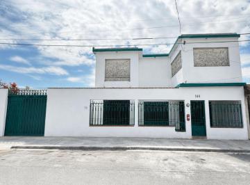 Amplia casa para trabajadores con excelente ubicación
Planta Baja: cuenta con r · Casa en Renta en La Hacienda III