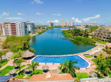 Casa de 4 habitaciones, Mazatlán · Casa con 4 Habitaciones y 400 m² de Superficie de Terreno en Venta en Fraccionamiento Puerta Al Mar