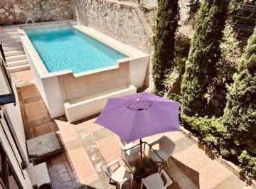 Casa de 5 habitaciones, Ixtapan de la Sal · Casa La Luciérnaga en Renta de Fin de Semana con Alberca, Jardín, Amueblada, Amplia de Fin de Semana
