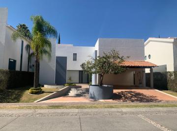 Casa de 3 habitaciones, San Andrés Cholula · Casa en Venta en La Vista Country Club