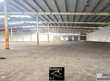 Bodega comercial de 1 habitación, Mérida · Bodega 3600 m². Ubicada Cerca de Periferico Oriente