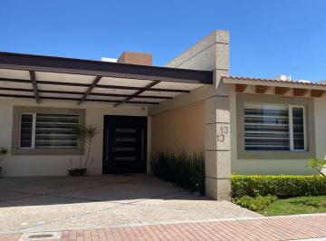 Casa de 3 habitaciones, Tequisquiapan · Casa en Renta en Tequisquiapan Una Planta Ideal Para Personas Mayores