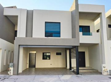 Casa de 3 habitaciones, Saltillo · Casa Amueblada en Renta en Villa Natura