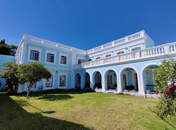 Casa de 4 habitaciones, Querétaro · Venta Renta Casa Grande Amueblada en Centro Historico de La Ciudad Queretaro