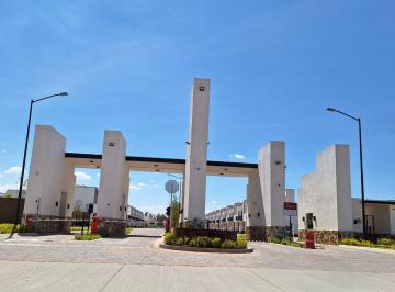 Casa de 3 habitaciones, León · Casa en Venta en León Guanajuato