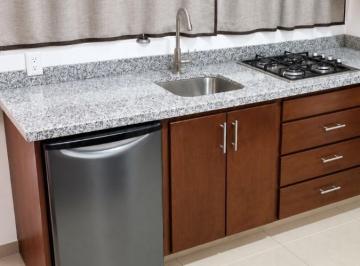 Departamento compartido de 1 habitación, Zapopan · Ciudad del Sol, Planta Baja, Estudio Independiente, Amueblado Cocineta y Baño
