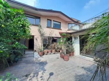 Casa de 3 habitaciones, Huixquilucan · Casa en Venta en Bosque de La Barca, La Herradura