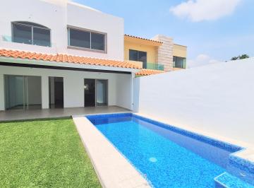 Casa de 4 habitaciones, Xochitepec · Casa con Alberca en Privada con Vigilancia