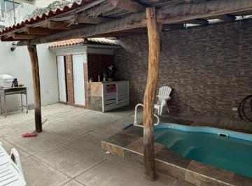 Casa de 6 habitaciones, Mazatlán · Casa Para 35 Personas, 6 Recámaras, Alberca en Renta y Temporal en Ferrocarrilera