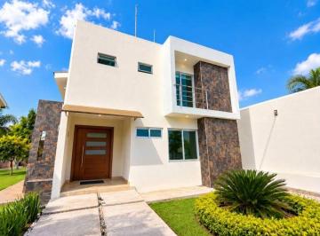Casa de 3 habitaciones, Tlajomulco de Zúñiga · Residencia Campestre en Renta con Finos Acabados | Balcones de La Calera, Tlajomulco de Zúñiga