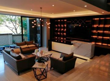 Casa de 3 habitaciones, San Andrés Cholula · Casa en Venta en Esquina en Lomas de Angelópolis II Zona Azul
