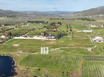dfae9a0f32146aa200abc7e9adb9084360b3a33b08d9ab383c301e17e3e8f0ee · 9785 m² de Terreno con 300 m² de Bodega en Valle de Guadalupe