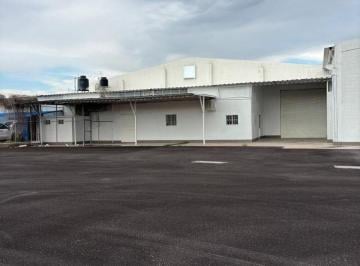 Bodega comercial Renta  · Bodega en Renta con Oficinas Mucho Terreno y en Excelentes Condiciones