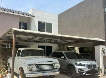 Casa de 3 habitaciones, León · Casa en Venta a 300 m de Base Delta y 1 Km de Altacia