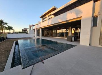 Casa de 5 habitaciones, Mazatlán · Casa en Venta en La Zona Más Exclusiva de Mazatlán