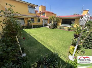 Casa de 3 habitaciones, Coyoacán · Venta Linda Casa de un Nivel con Jardín en Pedregal de San Francisco Coyoacàn